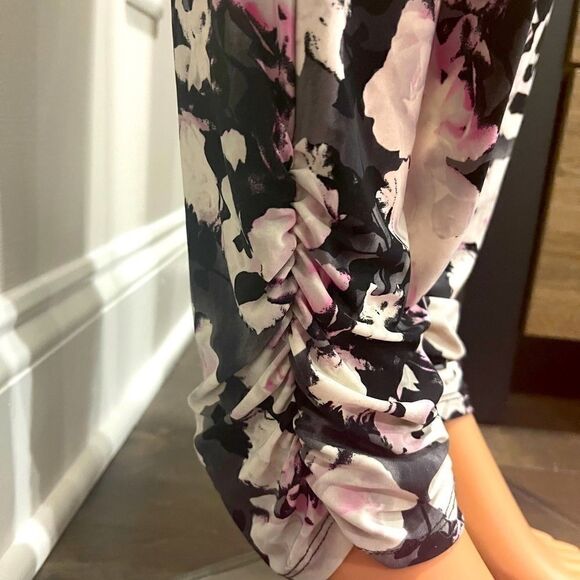 INC Women’s Floral Pants  - Picture 6 of 6